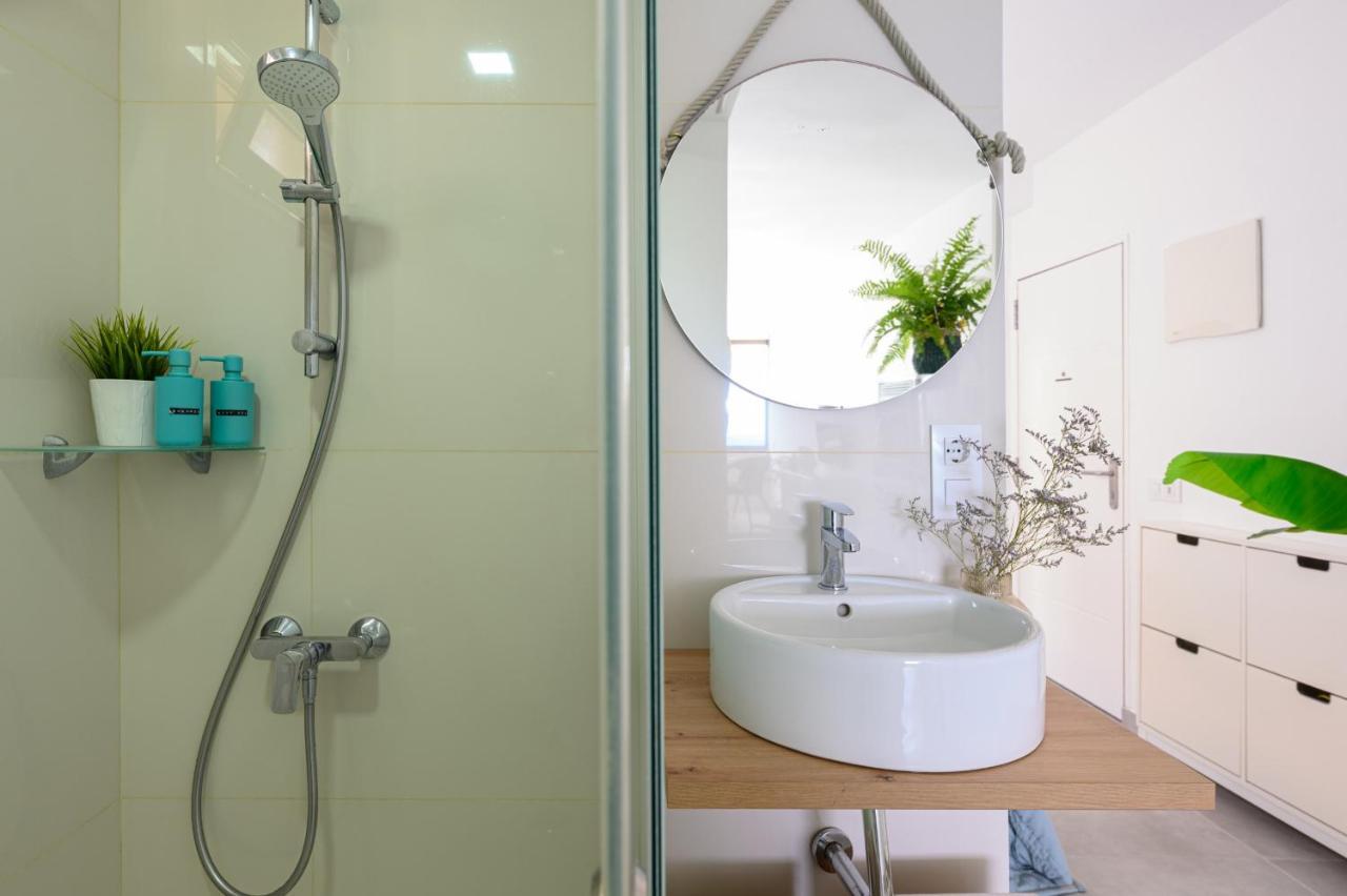 Stylish Sea View Accommodation Las Canteras Las Palmas de Gran Canaria Exterior foto